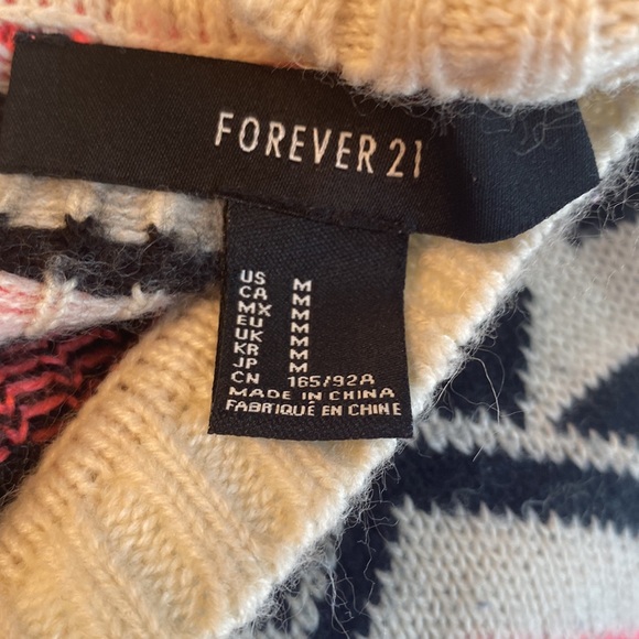 Forever 21|| Fluorescent peach/white/ black Aztec print sweater - Picture 6 of 7